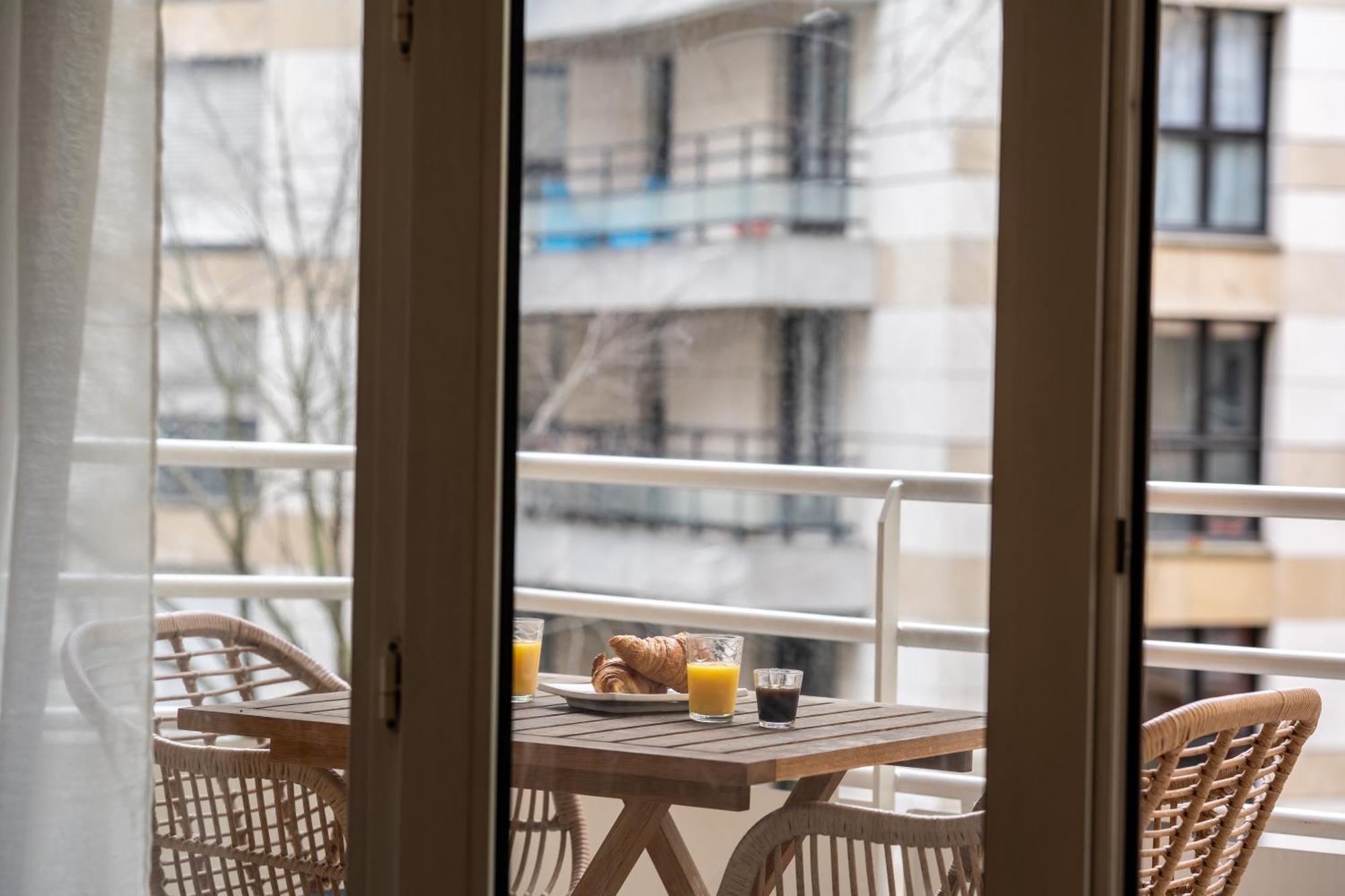 Le Bord De Seine 5min A Pieds Gare Parking Prive Gratuit Apartment *